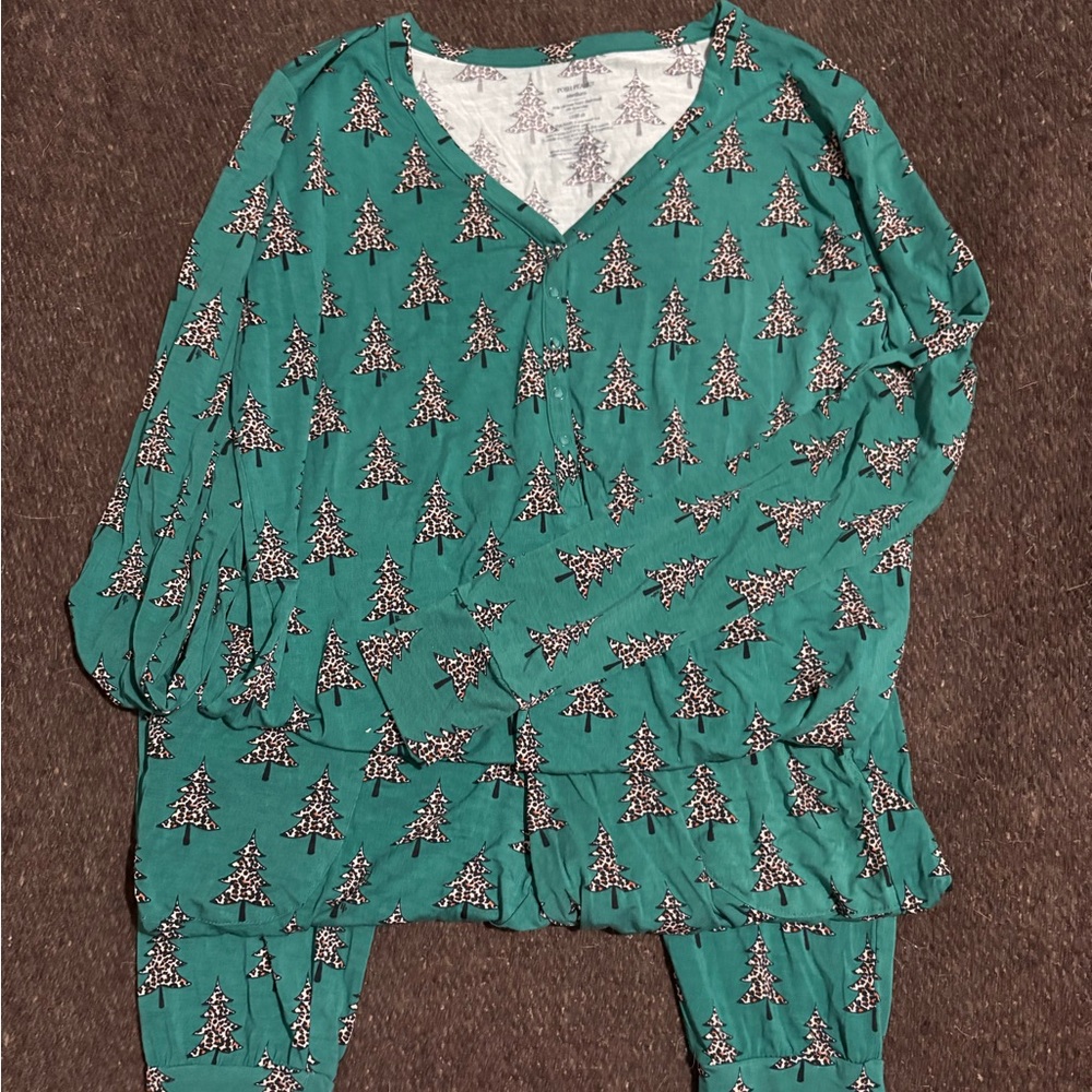 Posh peanut Christmas pjs